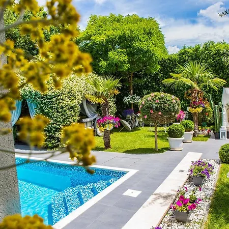 Villa ***green Dream***- In Split