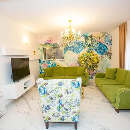 ***Green Dream***- Villa In Split *